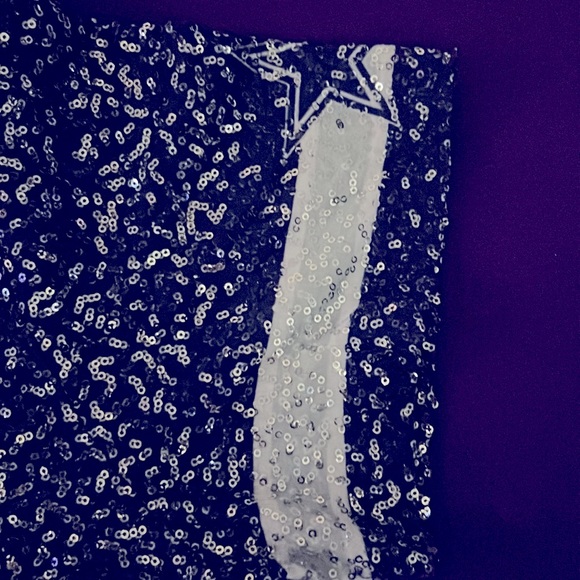 🤍💙DALLAS COWBOY SPARKLY BLOUSE💙🤍 - Picture 3 of 6
